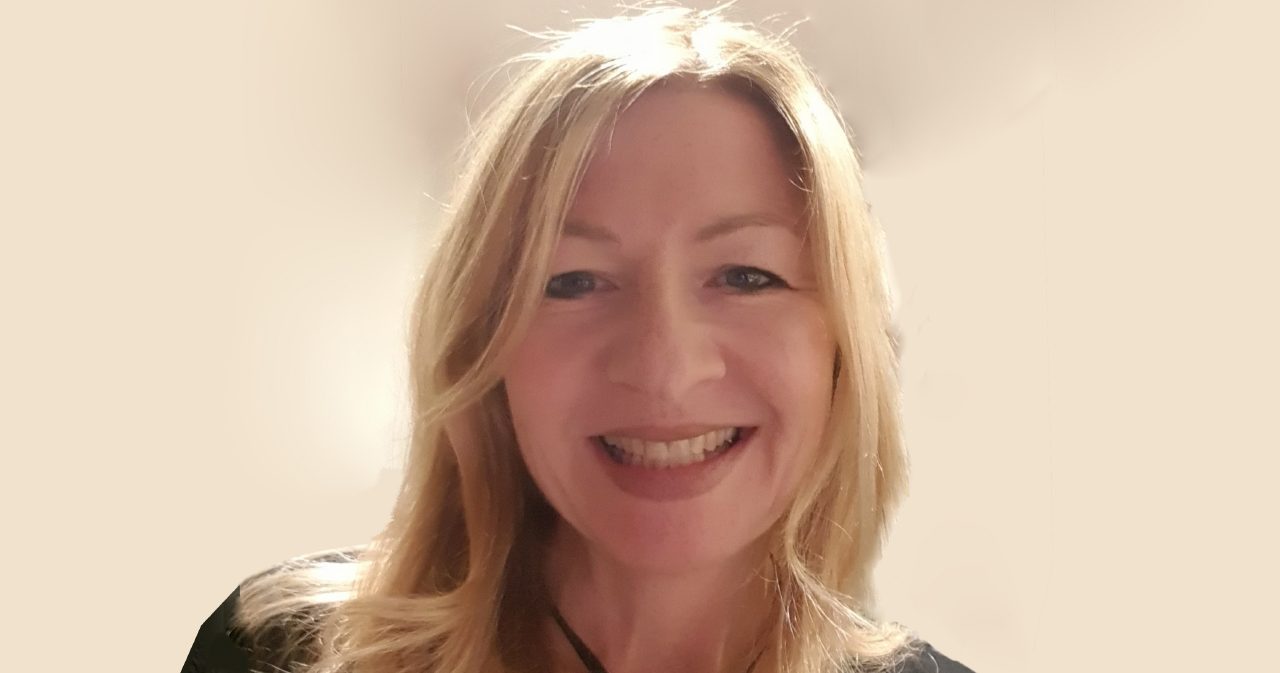 cropped-feature-block_our-team_anke_adams.jpg