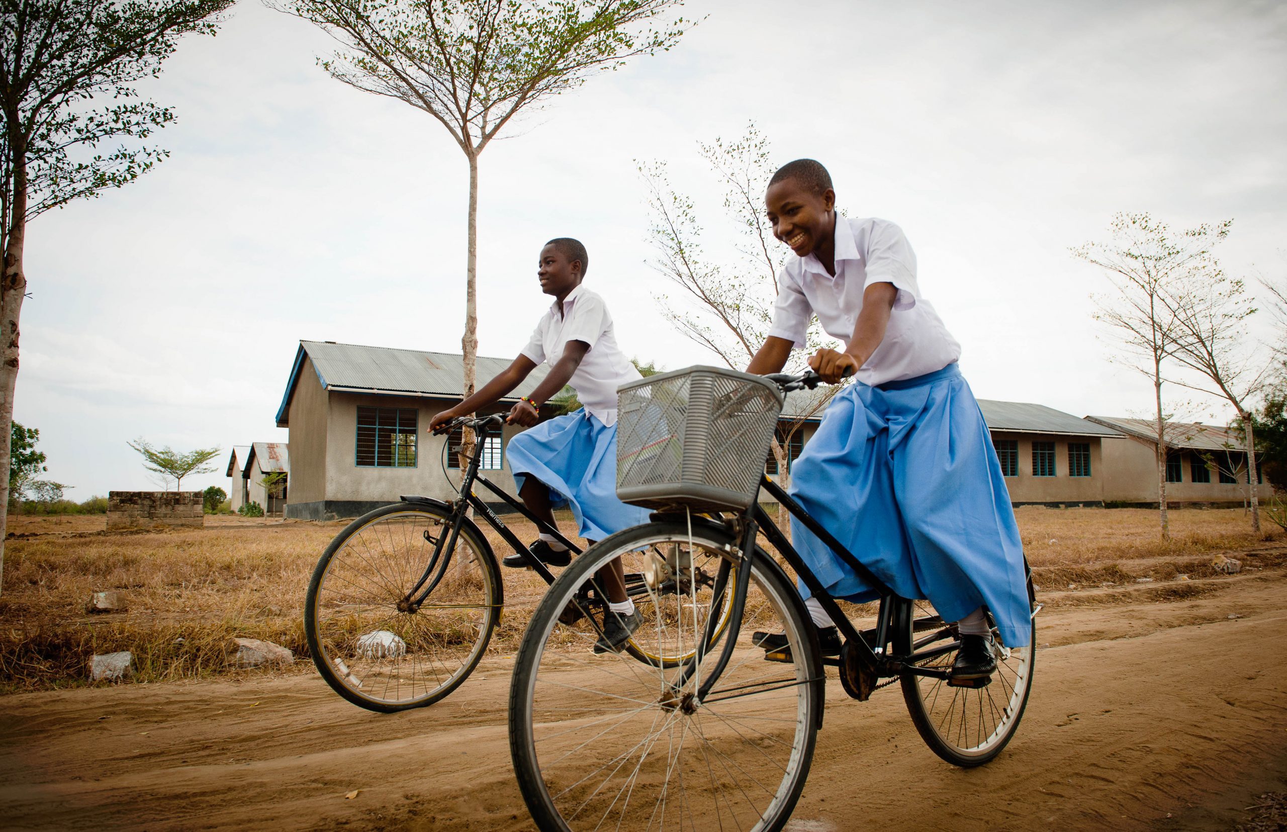 Bicycles-Camfed-scholars-Salima-and-Zawadi-Secondary-308004-Bibaha-TZ-22-Sep-2016-Eliza-Powell-DSC_2790.jpg
