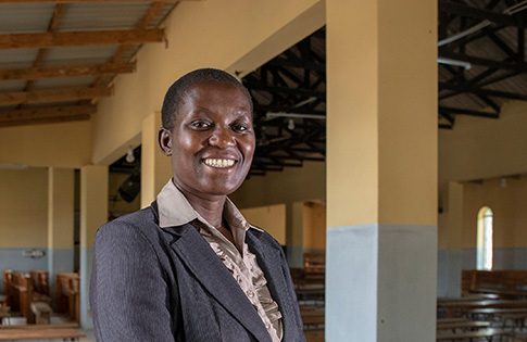 News_feature_-_World_Teachers_Day_2020_Lucia