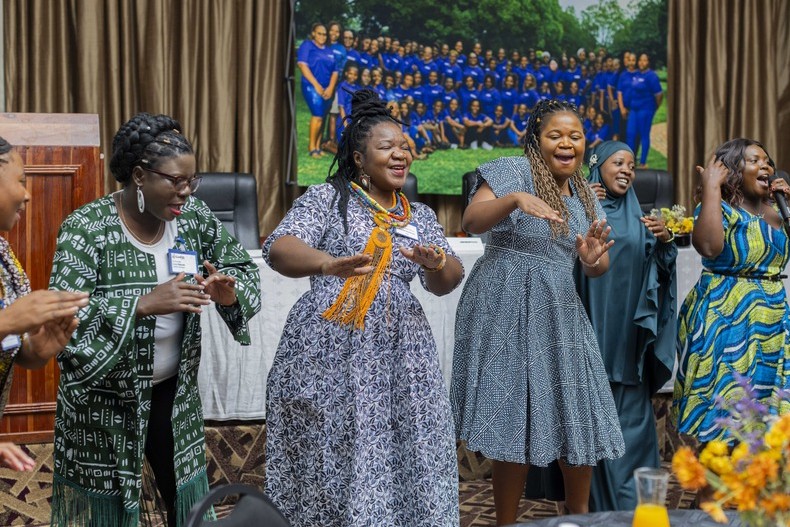Angie-Murimiwa-Celebration-CAMA-leadership-Summit-Zimbabwe-2024_Tafadzwa_Ufumeli_MM242524 (1)